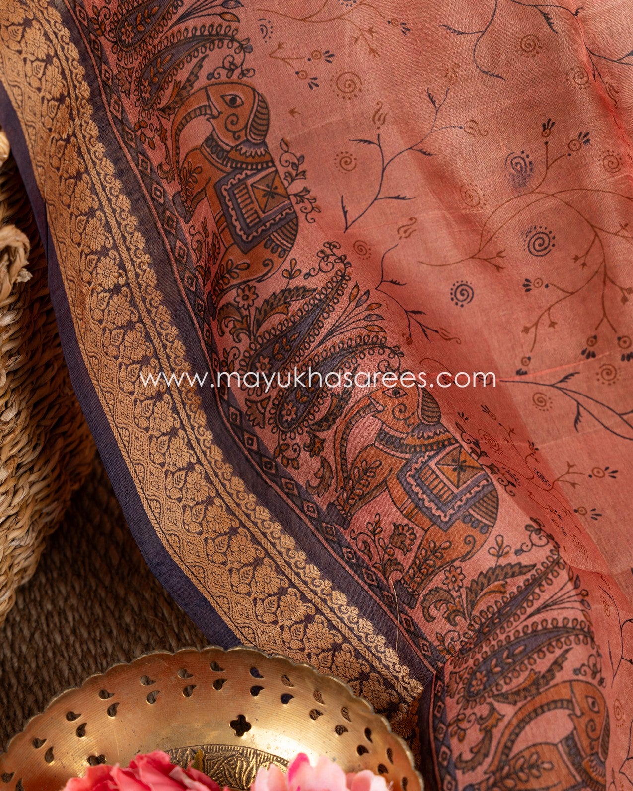 Peach And Navy Blue Tassae Tassar Saree With Chikankari Gorgette Blouse