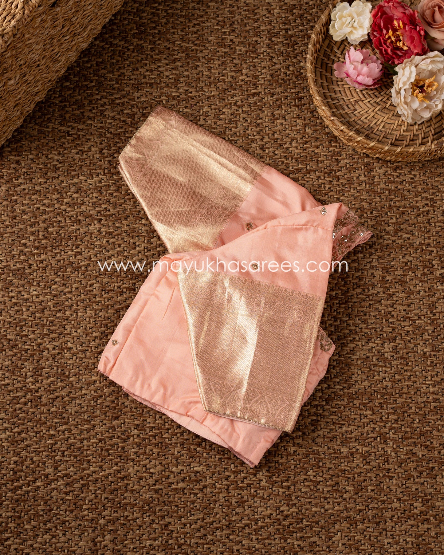 Peach Bloom: Timeless Kanchipuram Silk Saree With Free Shipping! And Stitched Blouse In Size 38-45