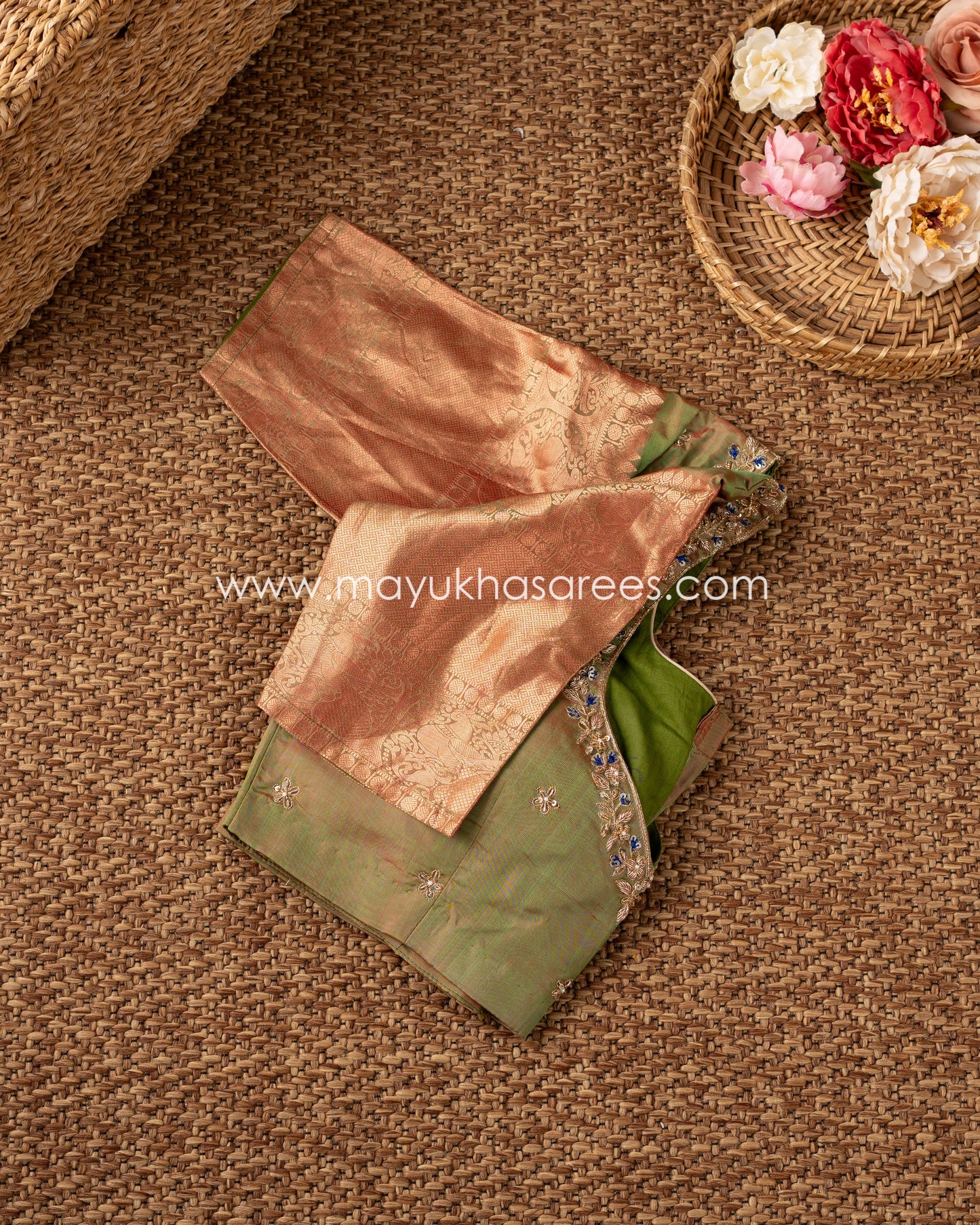 Fiesta Elegance: Kanchipuram Saree With 1000 Butties, Free Shipping! And Stitched Blouse In Size 38-58
