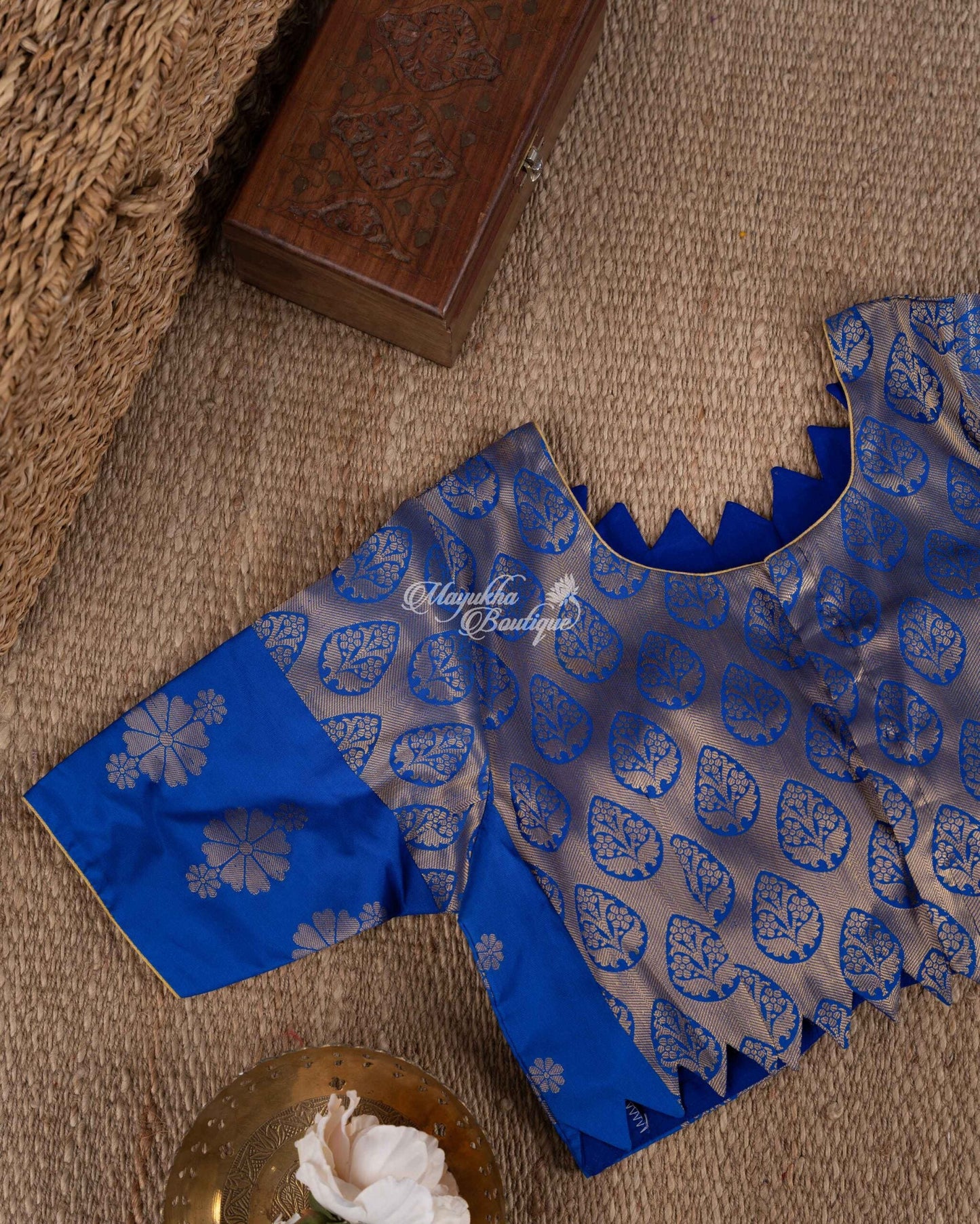 Banarasi Muslin With All Over Banarasi Weaving Blue & Gold Blue Walks Saree With Stitched Blouse In Size 38-44 mayukhasarees
