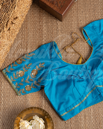 Kanchipuram Brick & Copper Sulfate Blue Saree With Stitched Blouse In Size 38-44 mayukhasarees