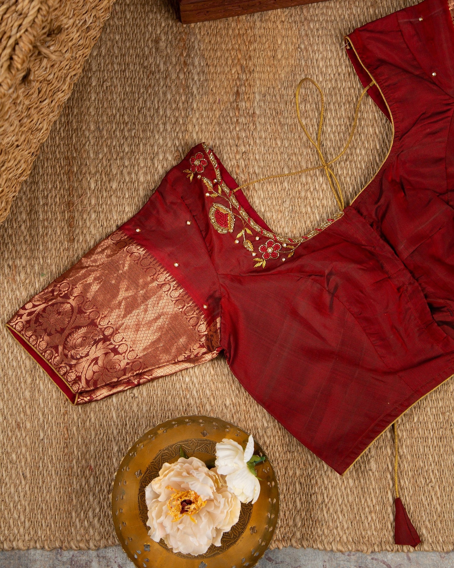 Kanchipuram Koravai Gray & Maroon Dawn-Y Affair Saree With Stitched Blouse In Size 38-44 mayukhasarees