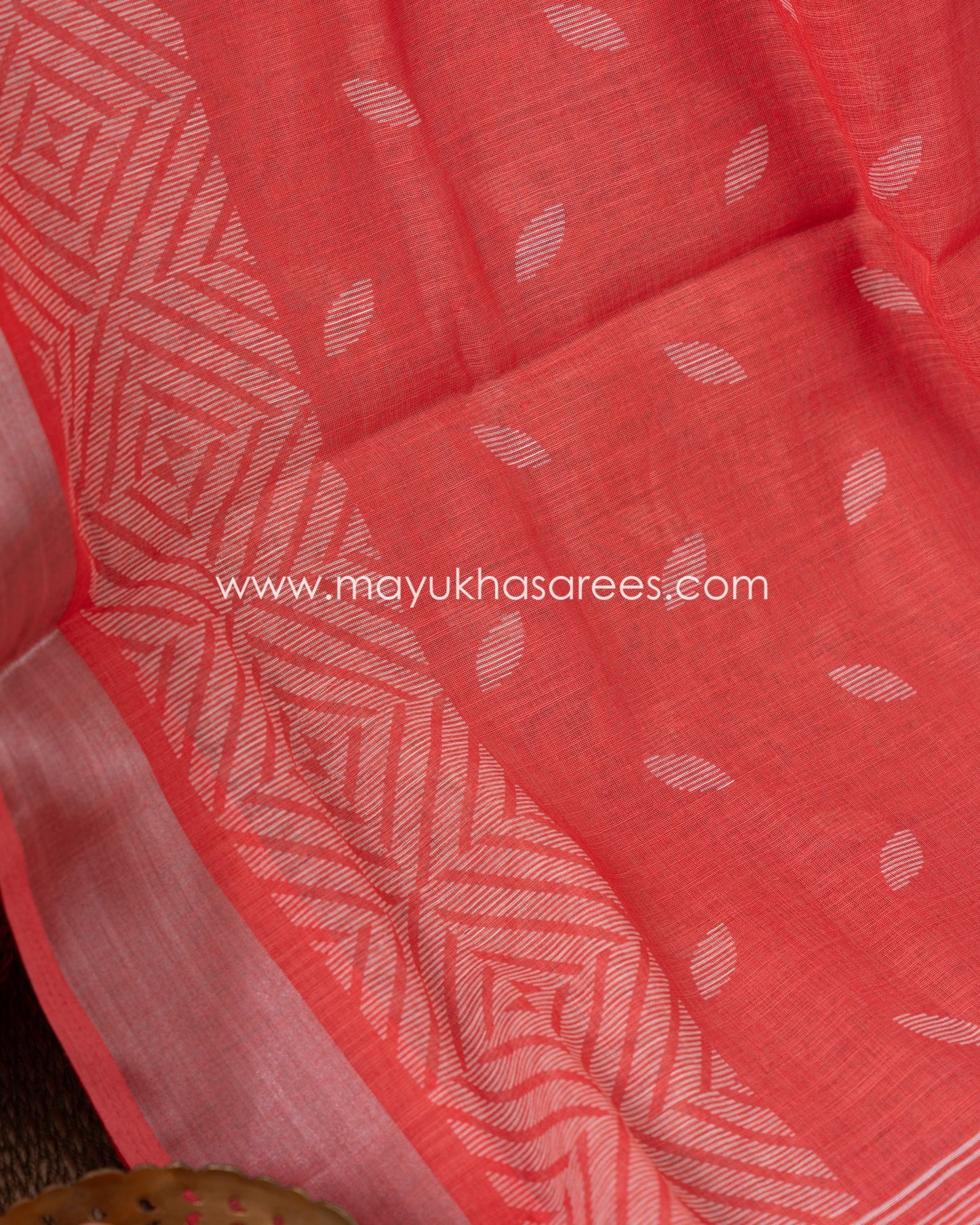 Peachy Elegance: Chanderi Cotton Silk Saree With Lace Blouse