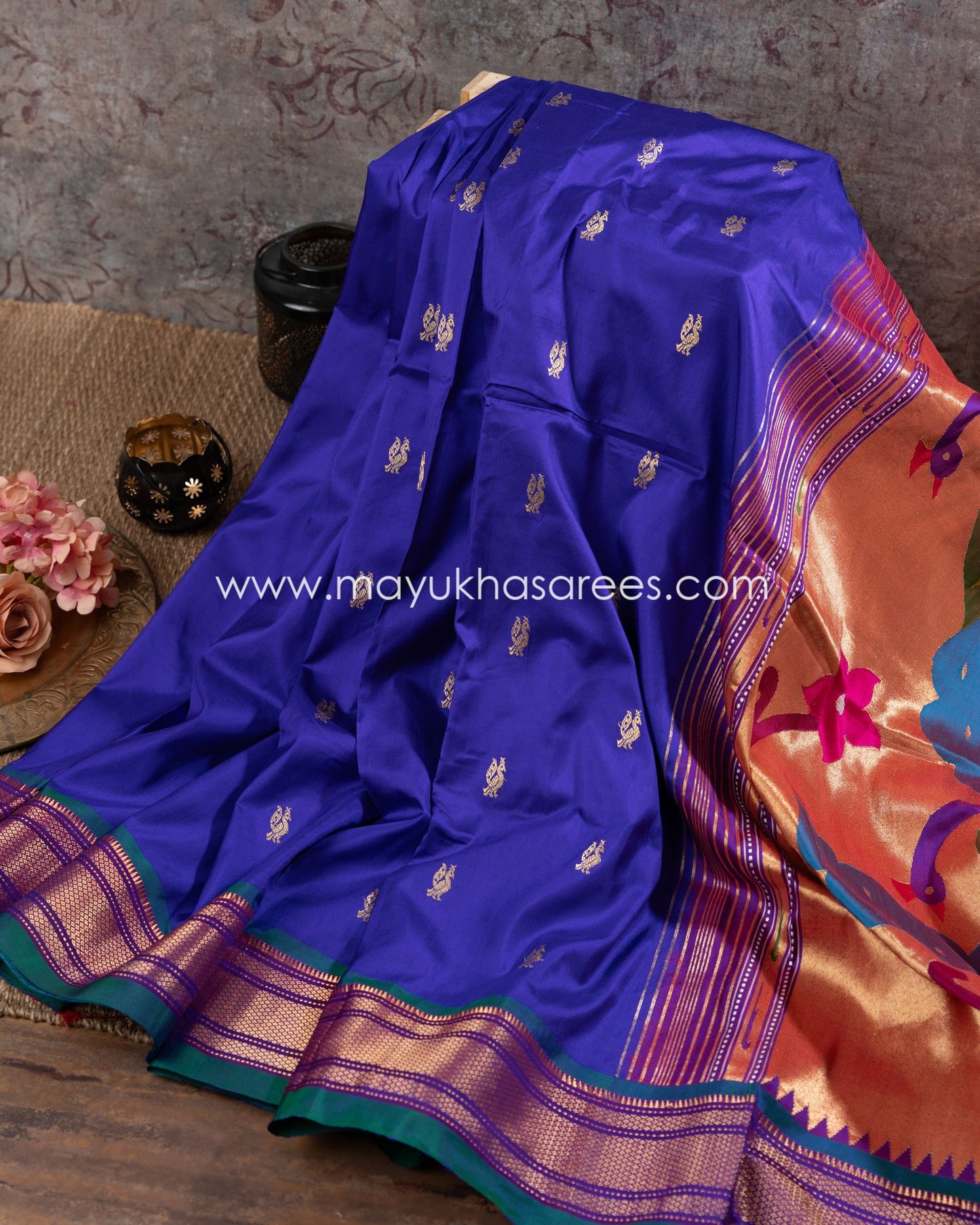 Emerald Peacock Silk Saree With Nauwari Border And Fancy Pallu