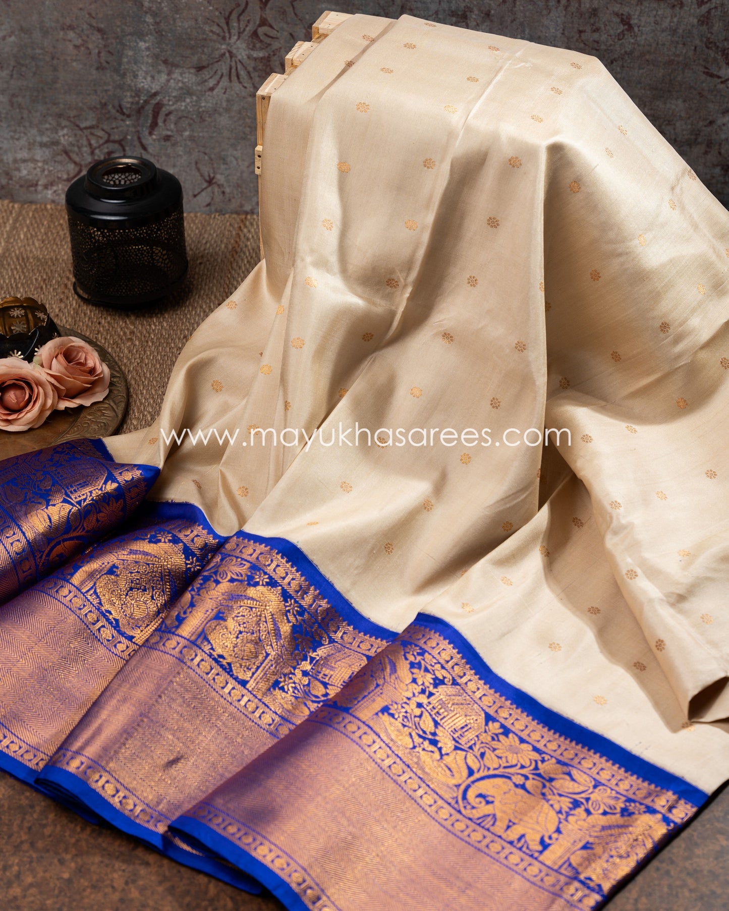 Off-White And Bllue Pure Gadwal Silk Saree With Stitched Blouse mayukhasarees