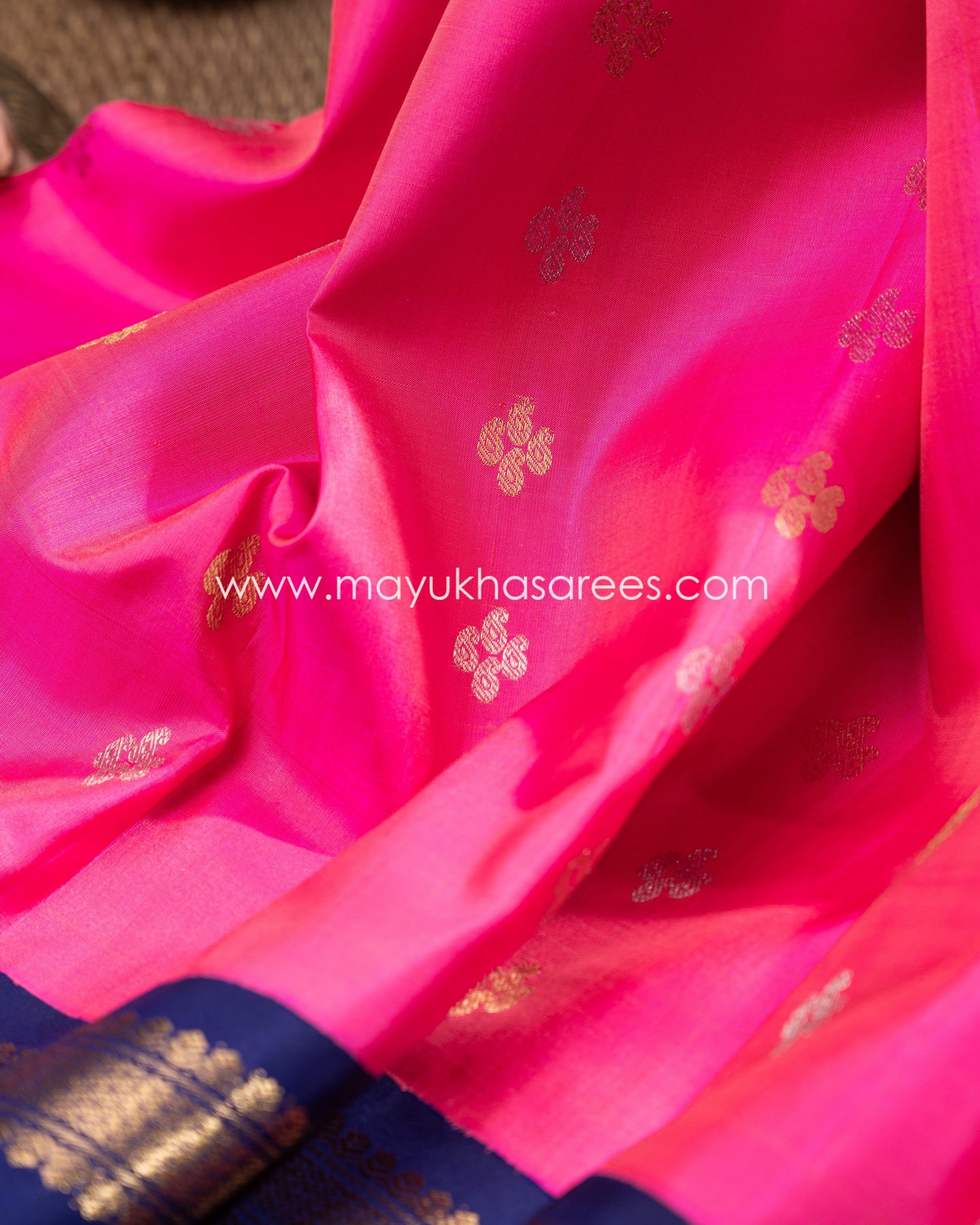 Pink And Navy-Blue Gadwal Silk Saree With Stitched Blouse mayukhasarees