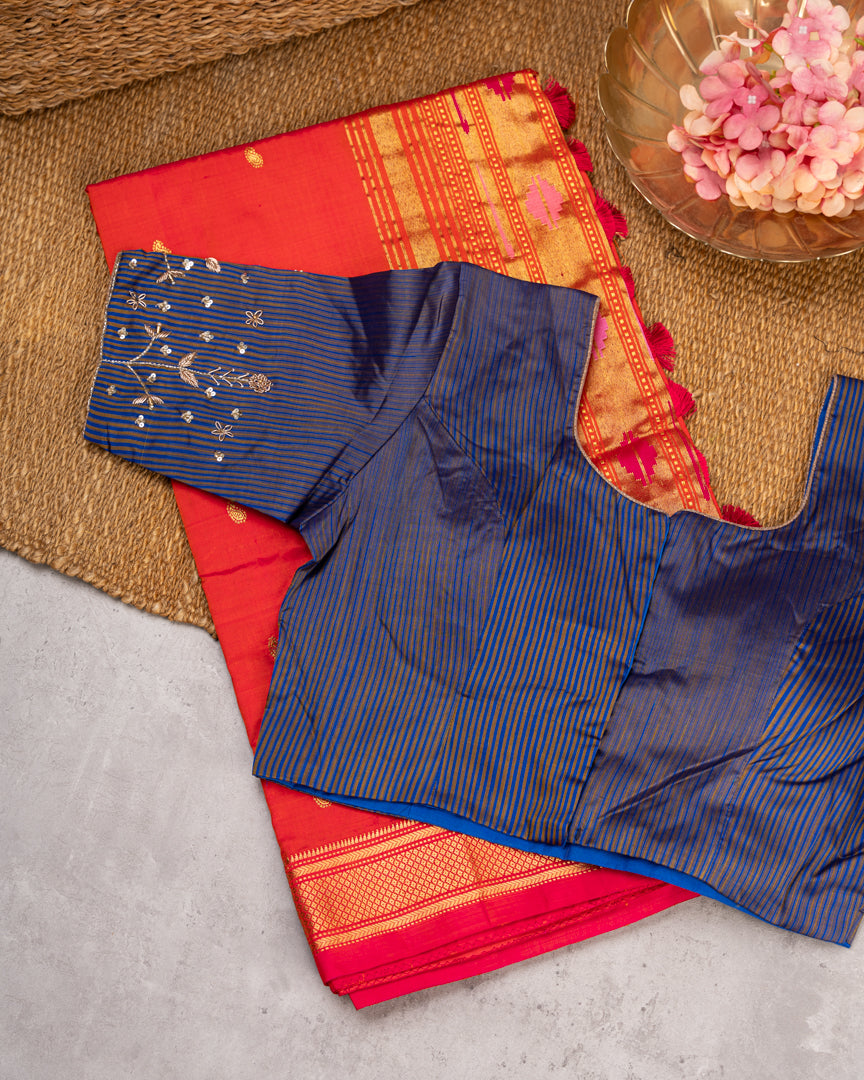 Pure Paithani Nauvari Red & Pink Dual tone Silk Saree with Peacocks and Lotus Fancy Pallu and Beautifully designed Hand embroidered Blouse in Blue