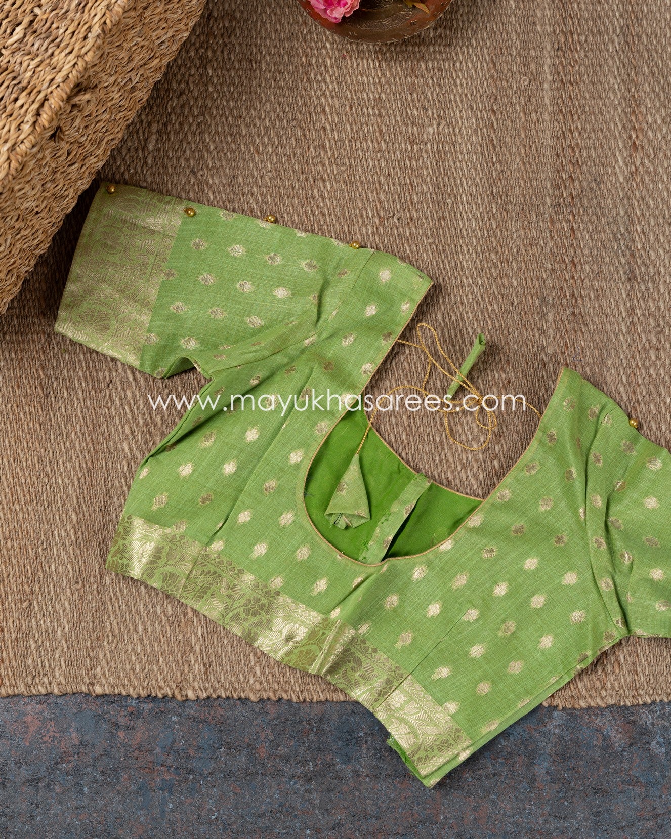 Banarasi Linen Silk Orange And Green Saree With Stitched Custom Blouse