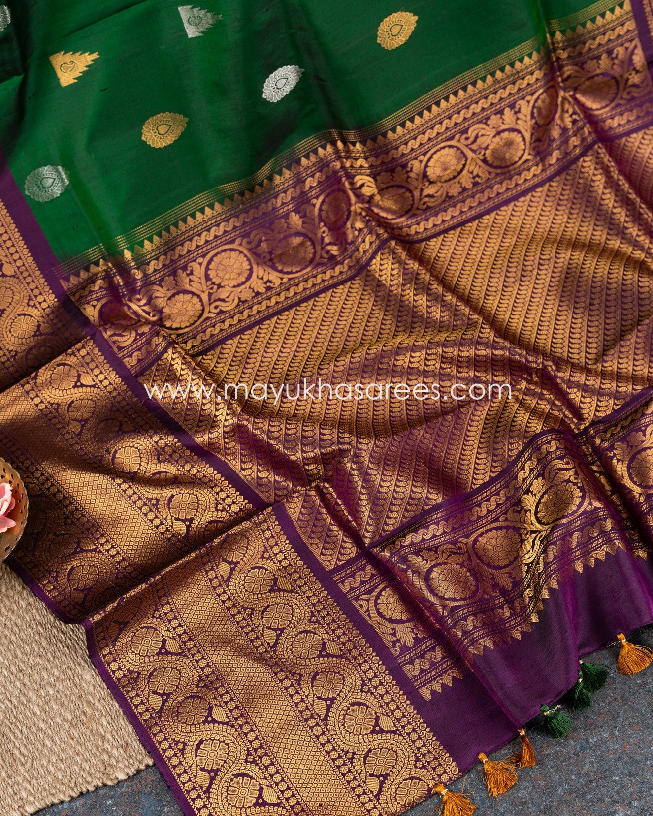 Glamourous Green And Wine Gadwal Pure Silk Saree With Copper Borders