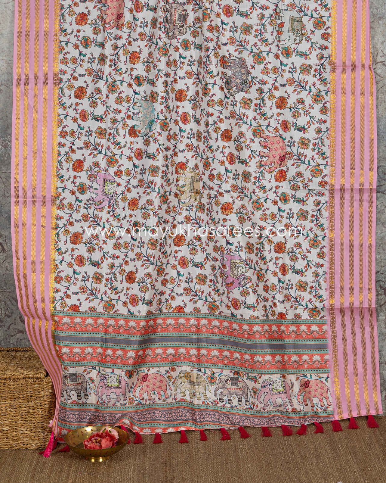 White and Pink Dola Silk with Floral kalamkari and Pichwai Printed Saree with Blouse 38 44