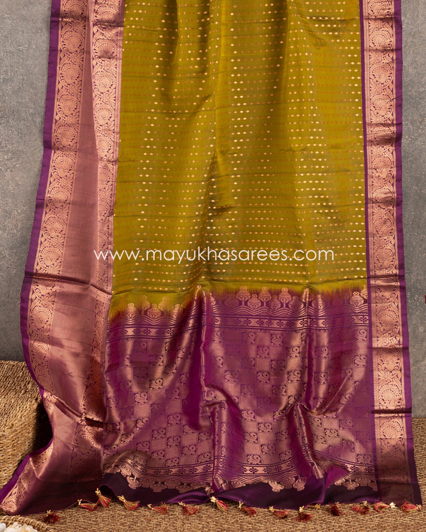 Royal Elegance: Kanchipuram 1000 Butties Saree With Handworked Blouse, Free Shipping!  And Stitched Blouse In Size 38-44