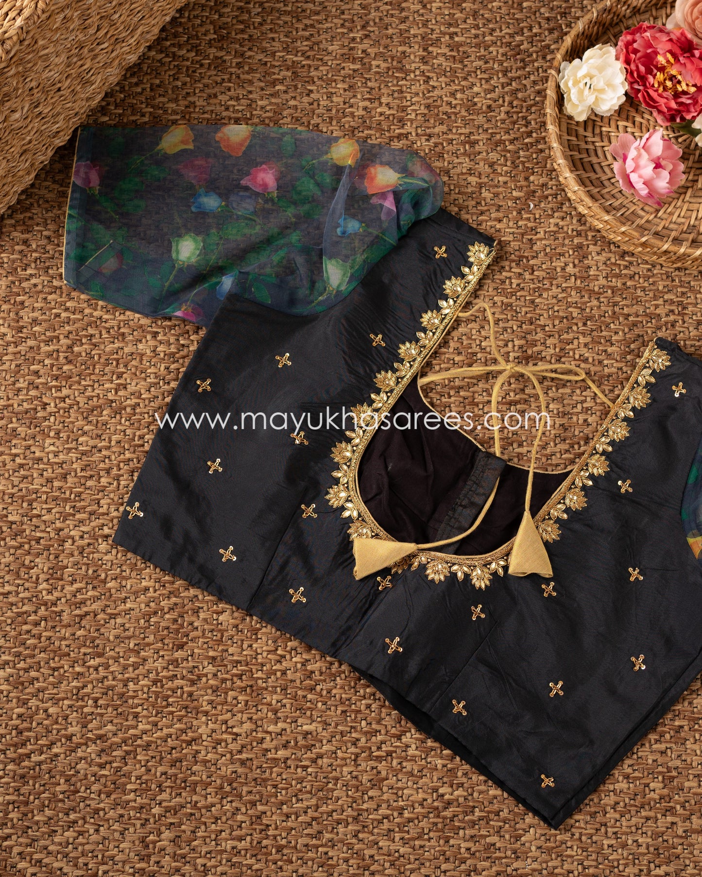 Midnight Bloom: Irkal Pure Silk Saree With Floral Print Blouse, Free Shipping!  And Stitched Blouse In Size 38-51