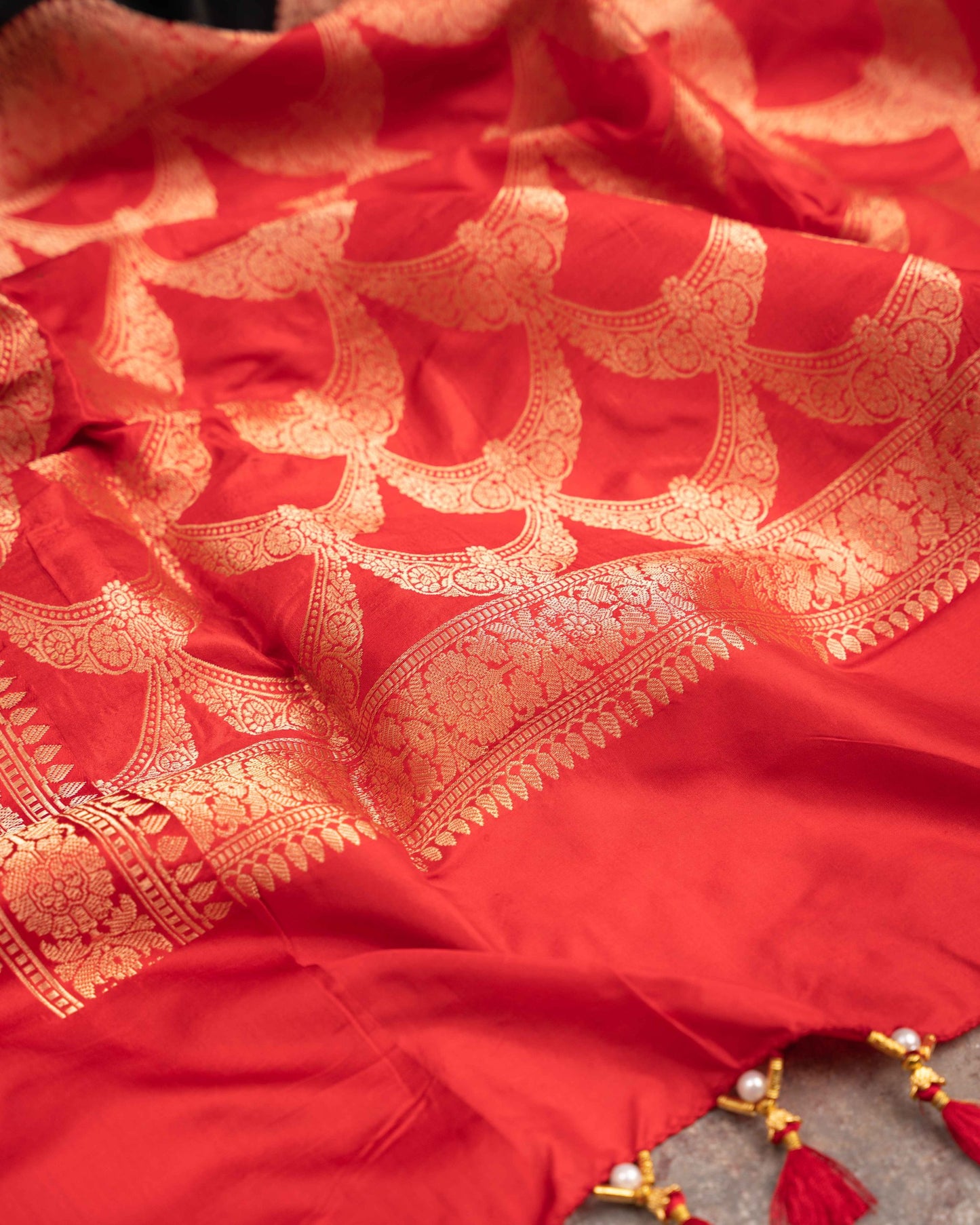 Banarasi Katan Ode To Beauty Black And Redsaree With Stitched Blouse In Size 38-44