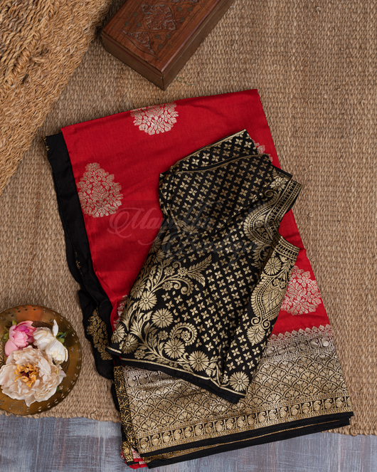 Banarasi Munga Butta Saree mayukhasarees