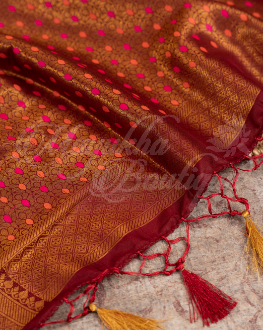 Banarasi Soft Silk Off White & Maroon Saree With Stitched Blouse In Size 38-44 mayukhasarees