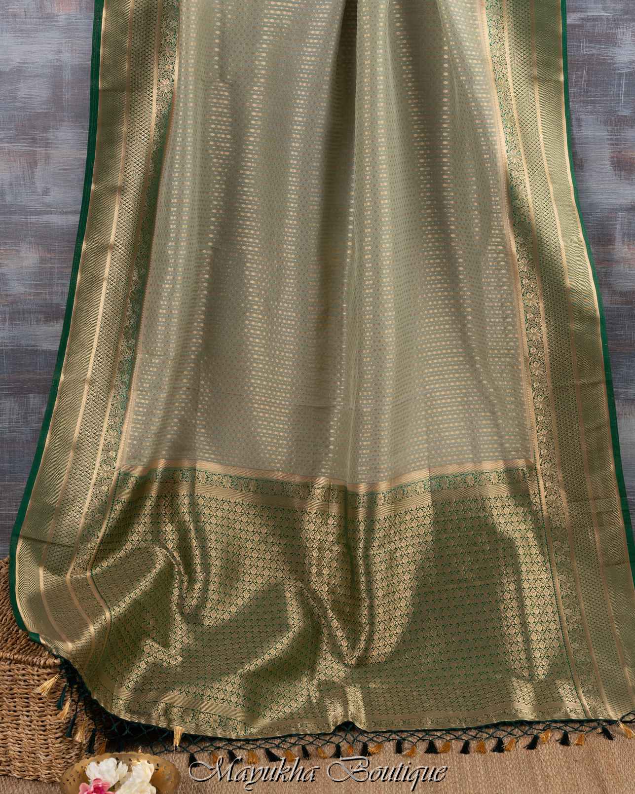 Demanding Dark Green Banarasi Silk Saree With Classic Blouse Piece –  LajreeDesigner