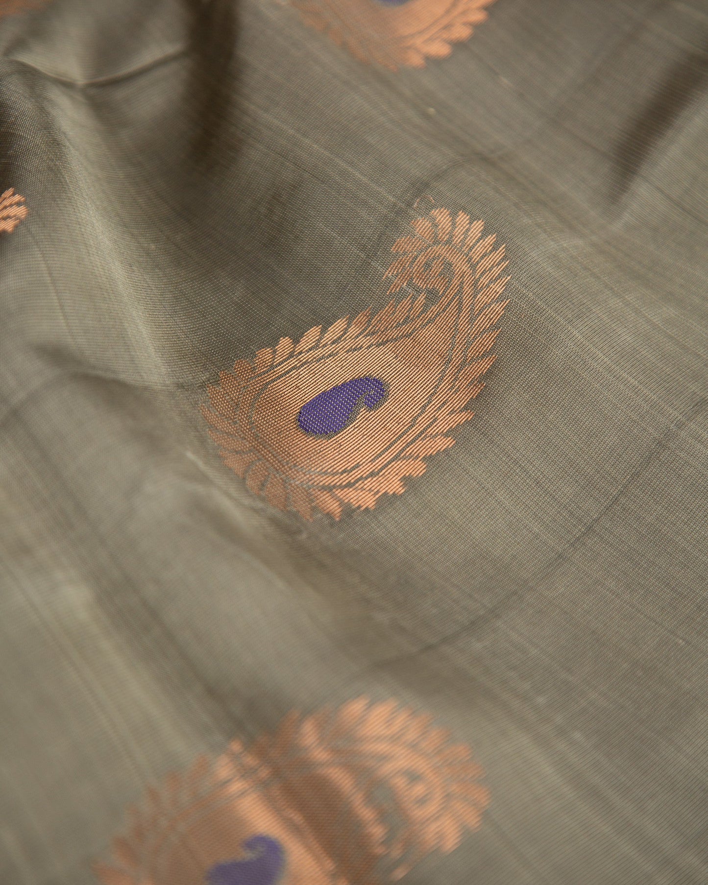 Kanchipuram Koravai Gray & Maroon Dawn-Y Affair Saree With Stitched Blouse In Size 38-44 mayukhasarees