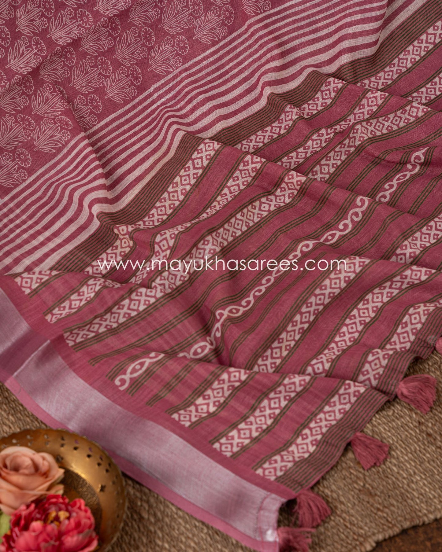 Mauve Lace Elegance: Chanderi Cotton Silk Saree With Stitched Custom Blouse