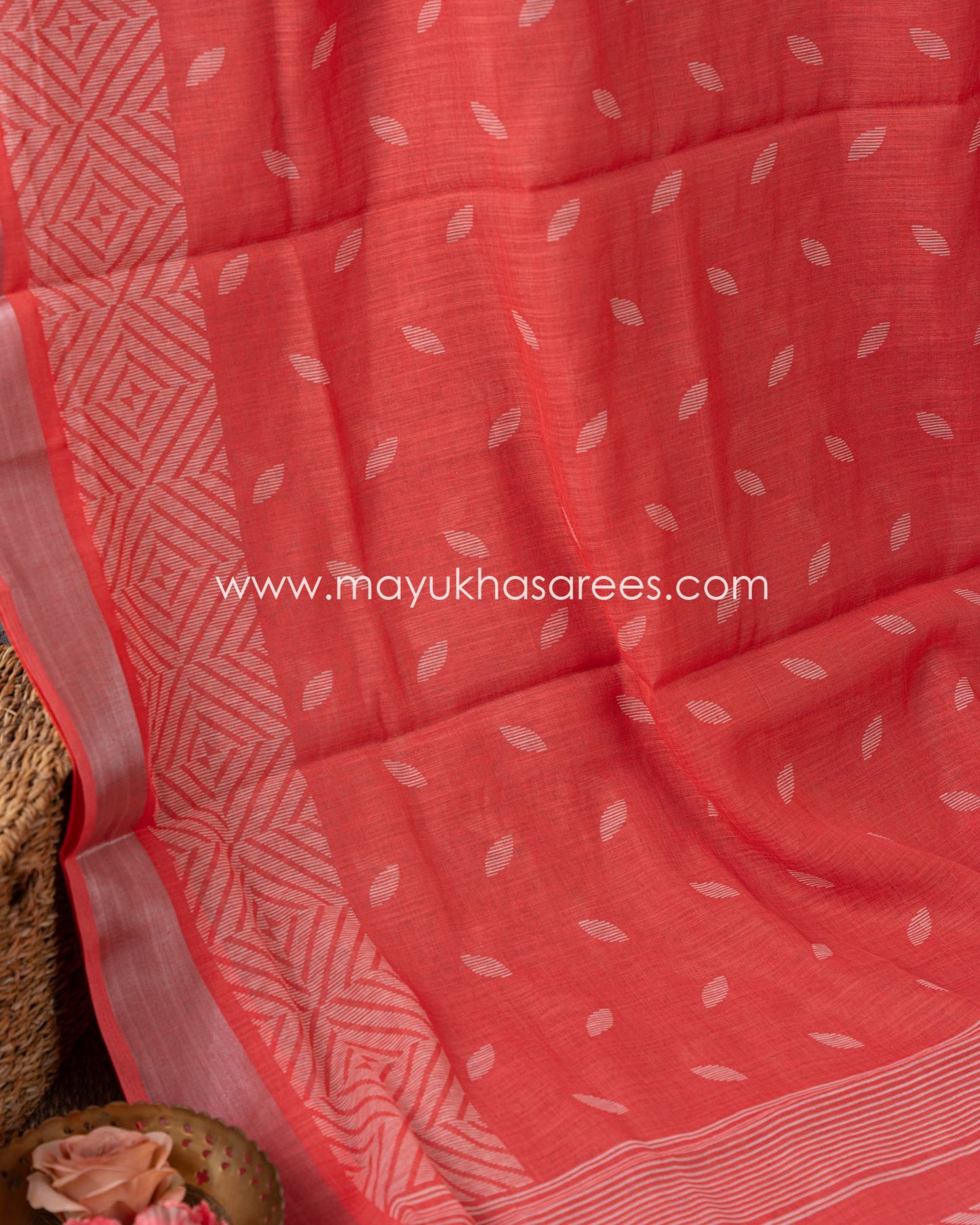 Peachy Elegance: Chanderi Cotton Silk Saree With Lace Blouse