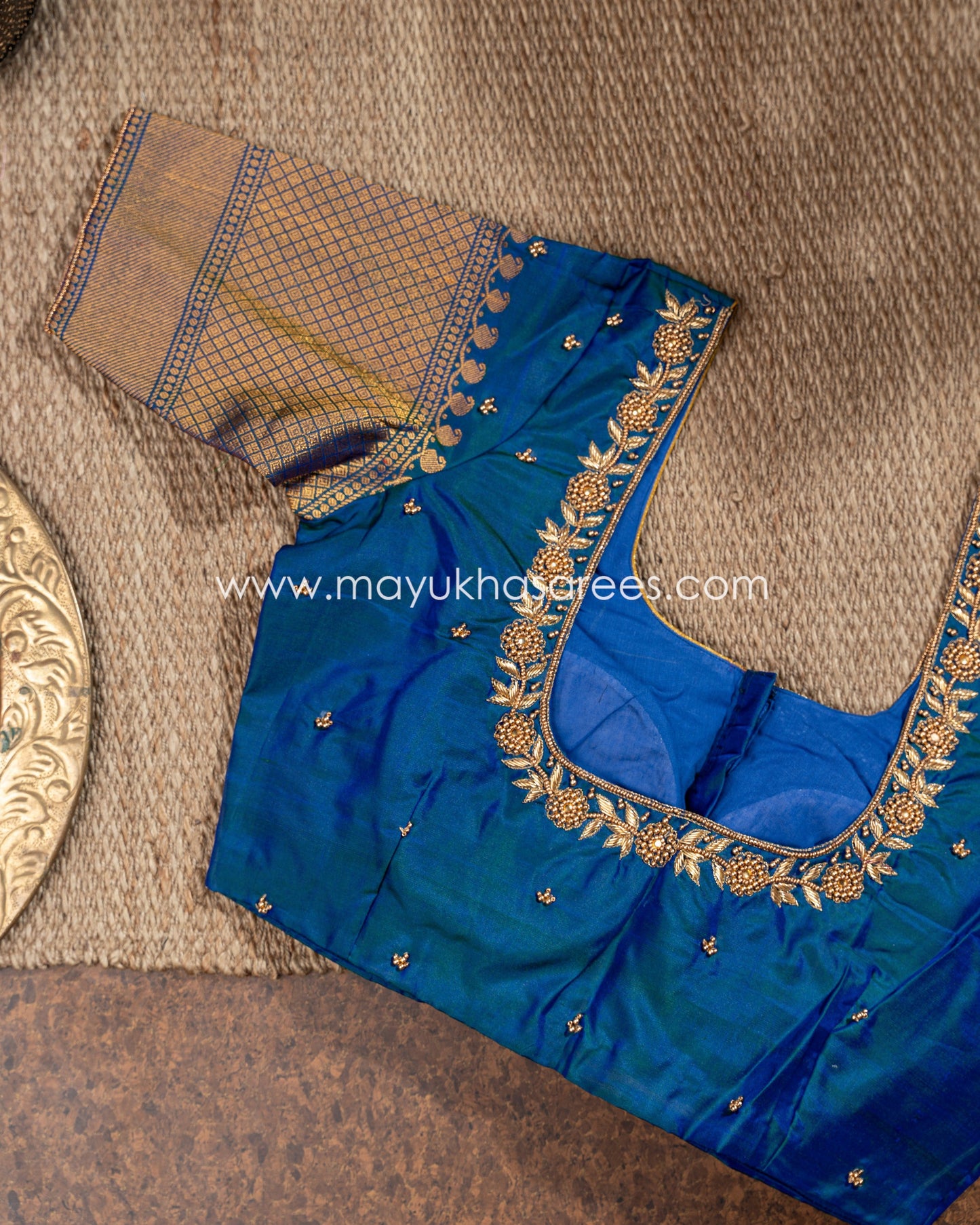 Yellow And Blue Gadwal Brovade Silk Saree With Stitched Blouse mayukhasarees