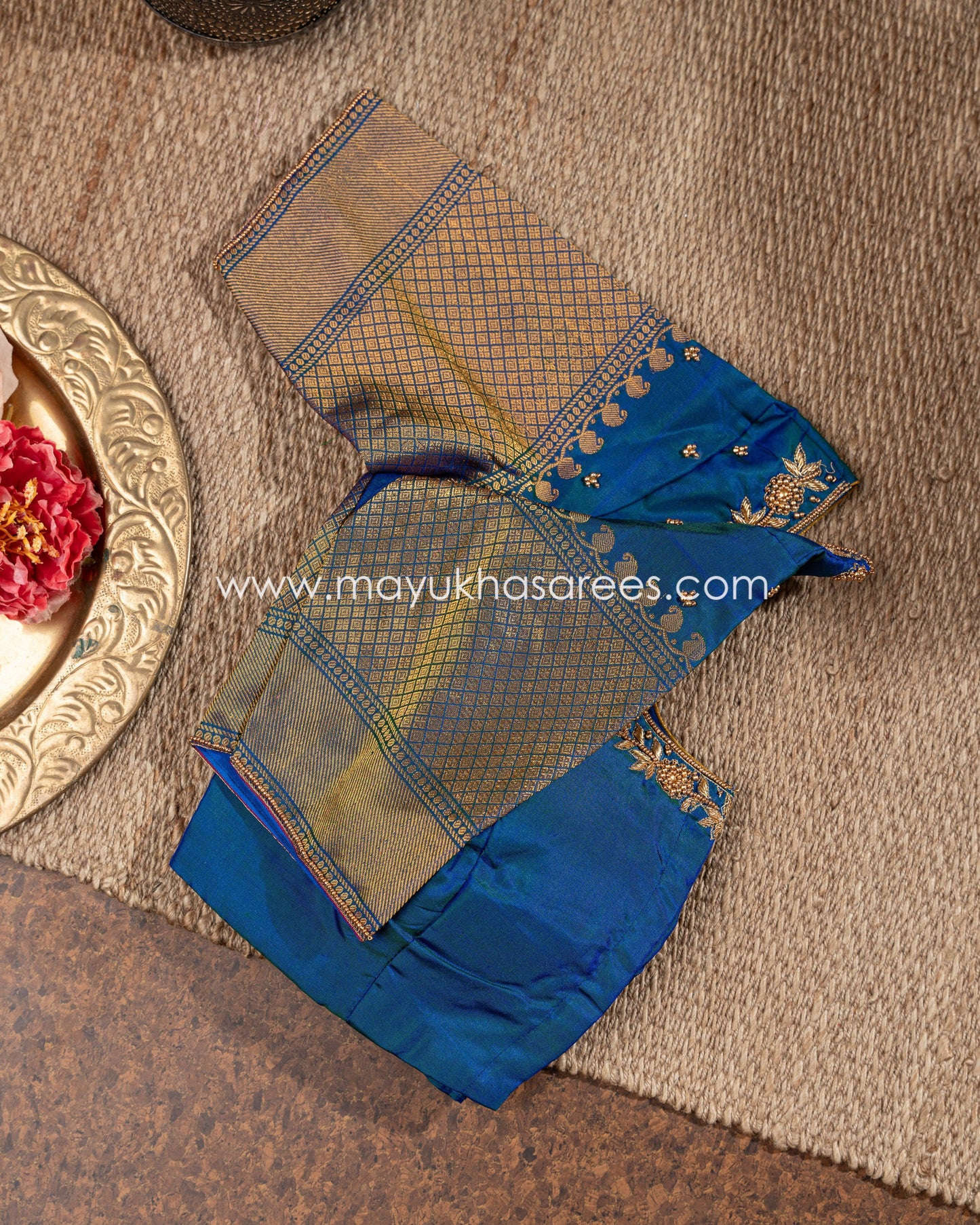 Yellow And Blue Gadwal Brovade Silk Saree With Stitched Blouse mayukhasarees